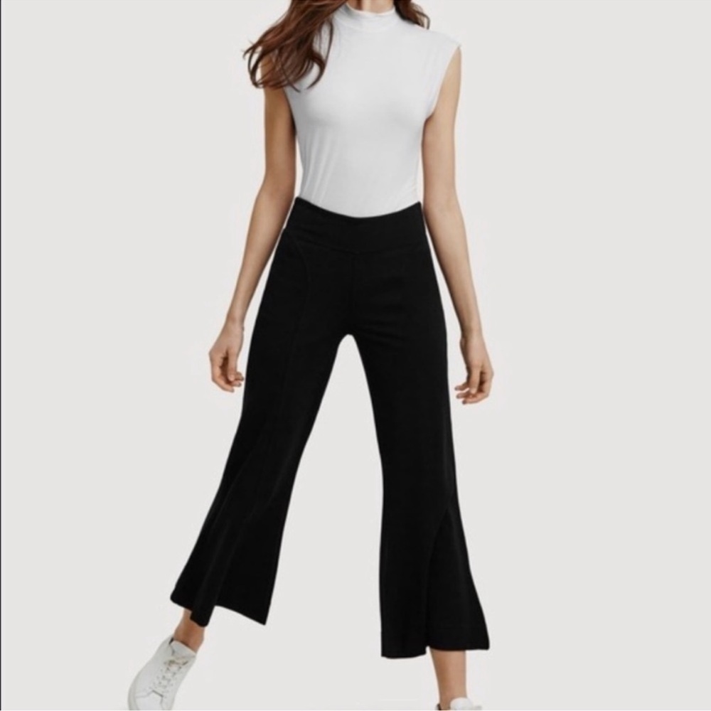Kit & Ace Black Flare Cropped Pants Size 6